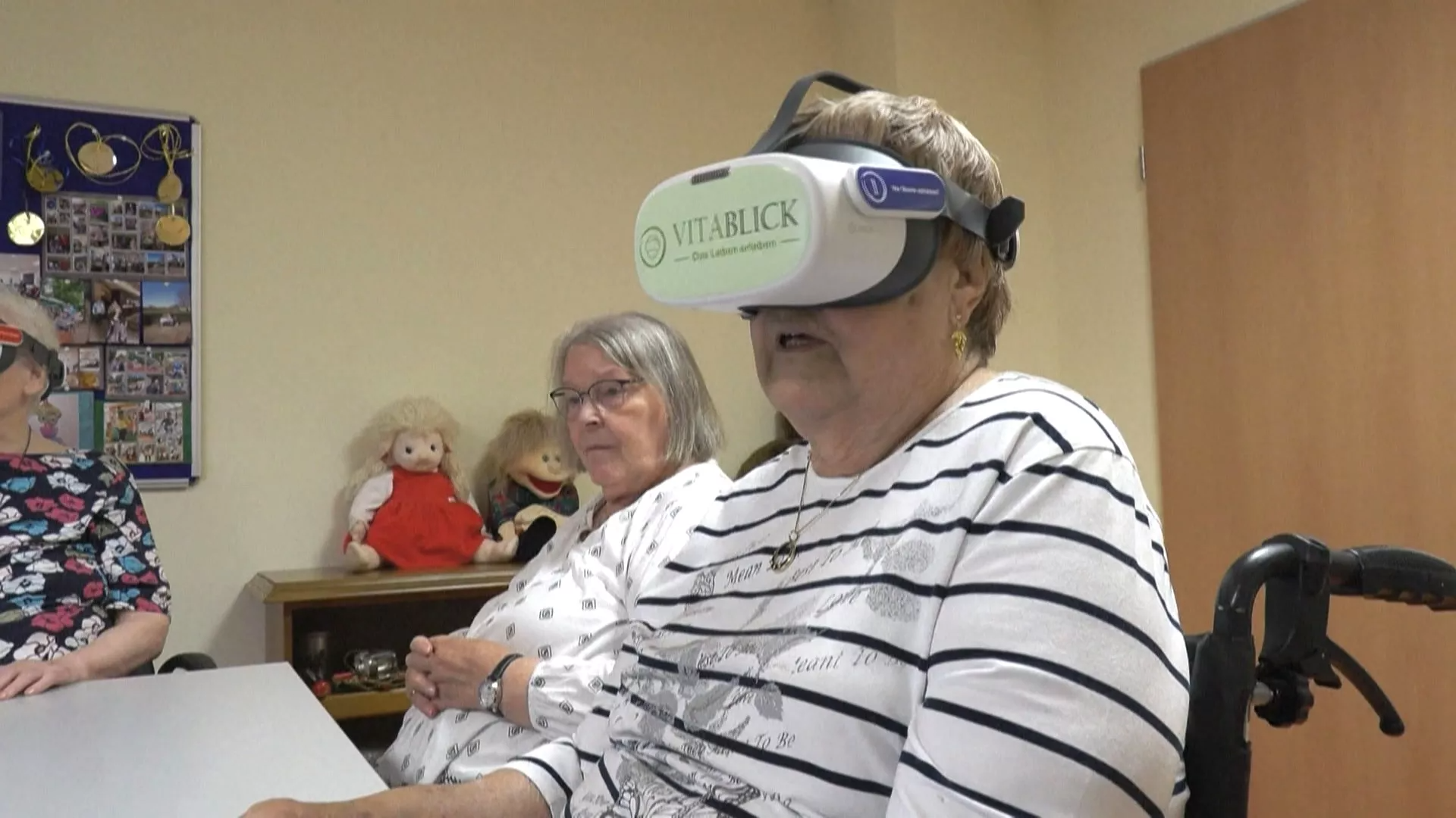 Trending 🇩🇪 VR Technology: Transforming Lives in Nursing Homes